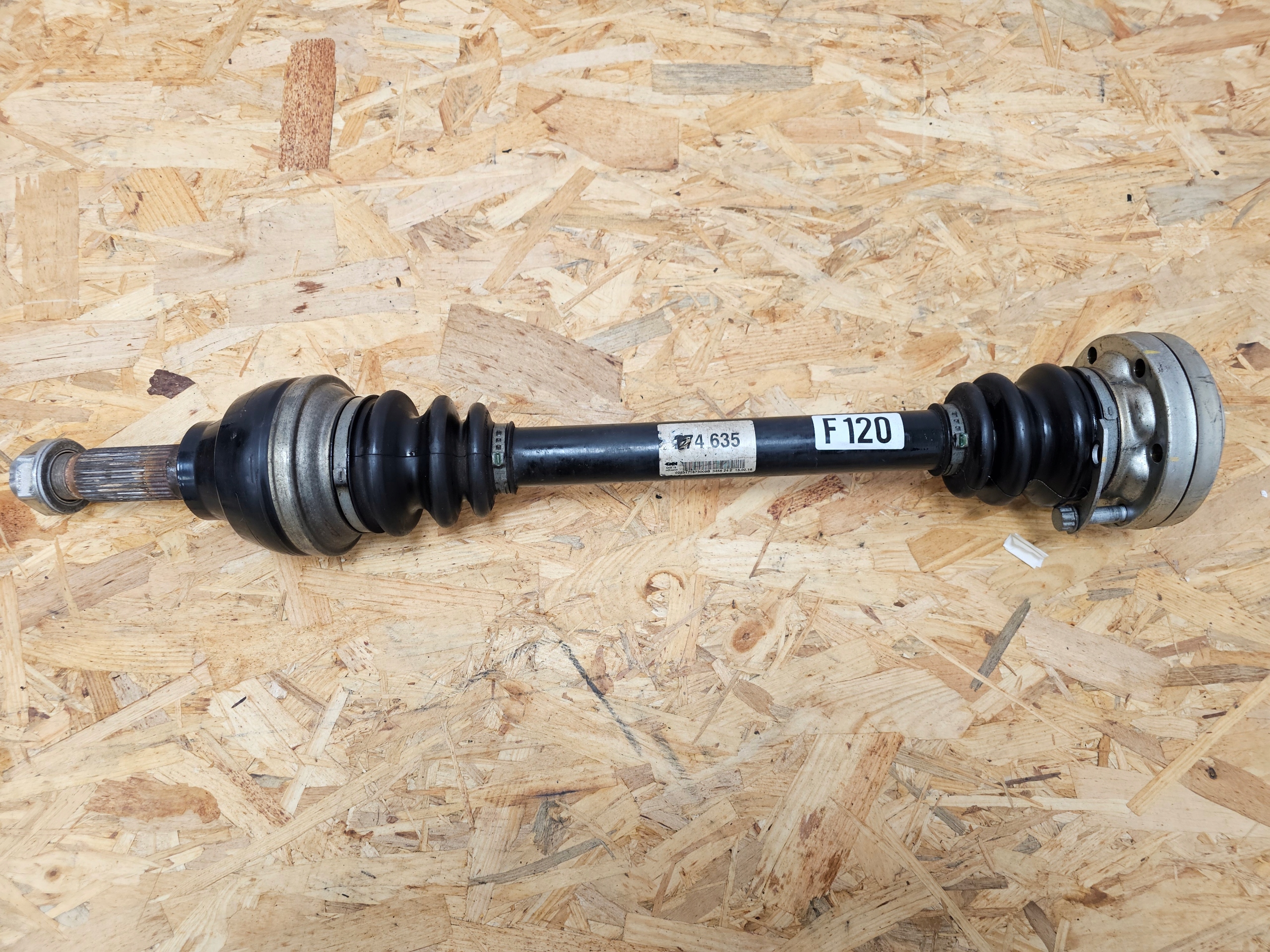 Zdjęcie produktu Półoś Axle Shaft FERRARI 812, F12, FF, GTC4 Lusso