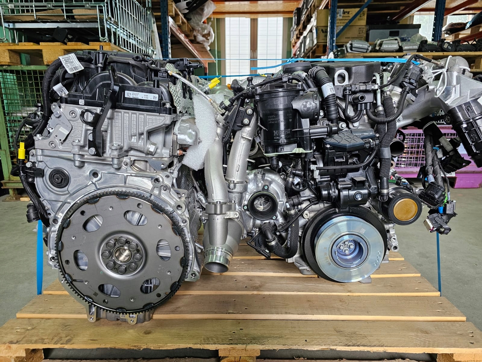 Zdjęcie produktu Silnik BMW B57 Kompletny i Nowy B57D30B 3.0D 320KM