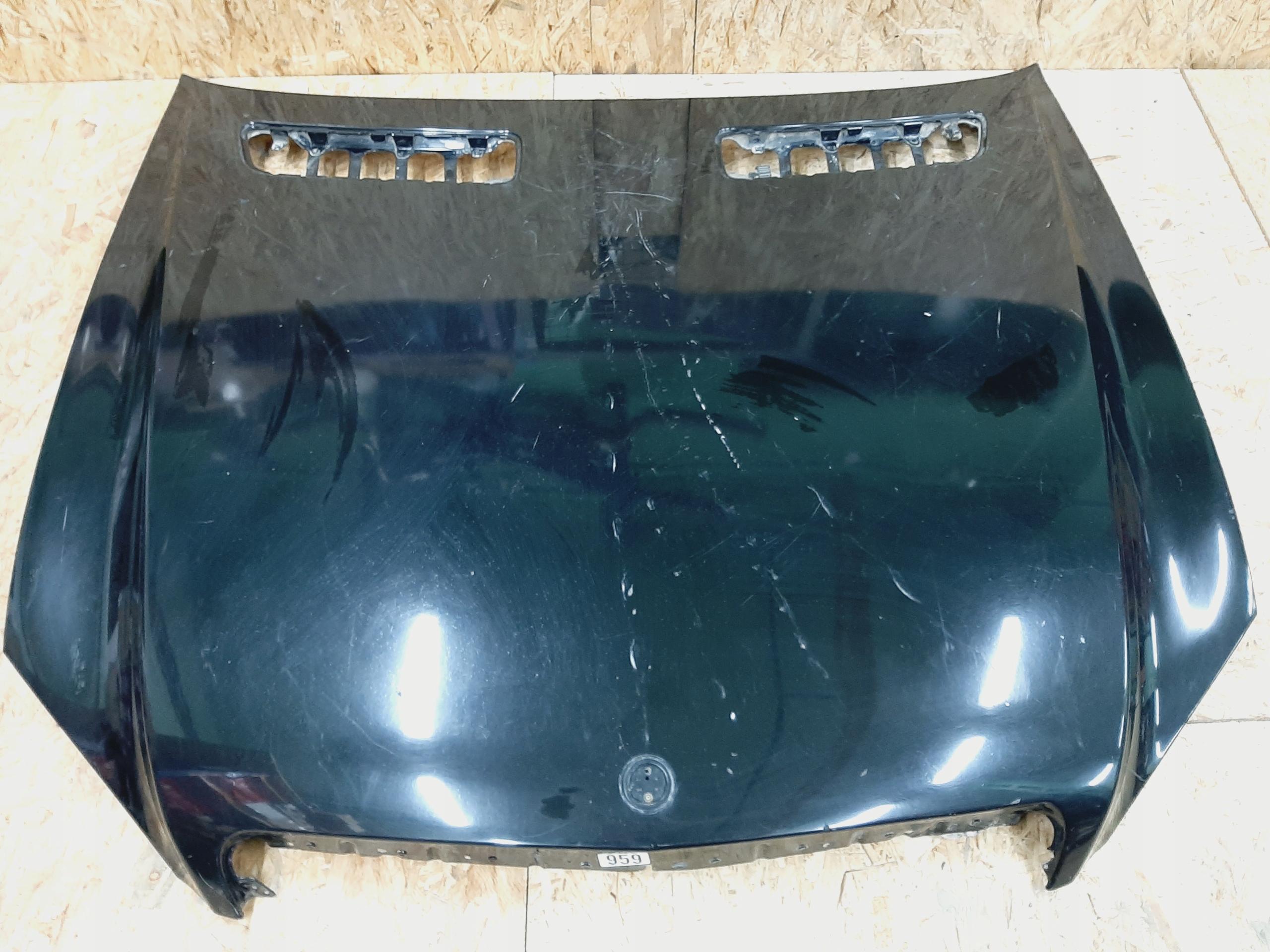 Zdjęcie produktu Maska Mercedes S W221 Lakier 197