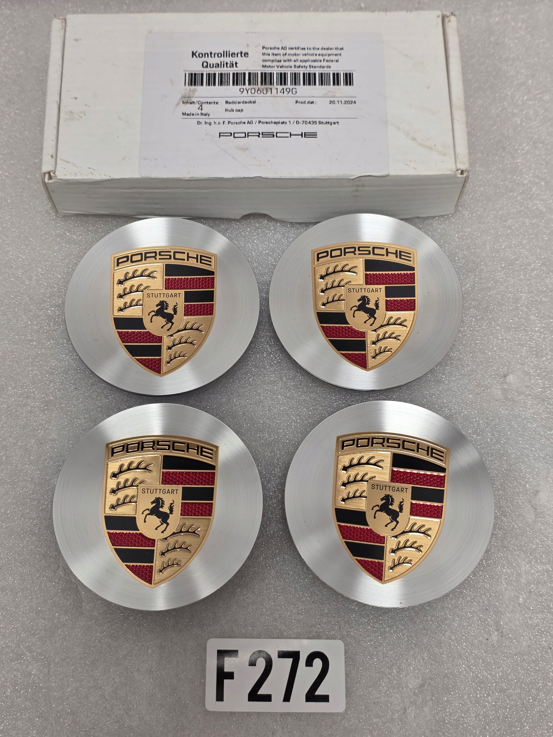 Zdjęcie produktu Dekielki Dekielek Nakładka Ozdobna PORSCHE