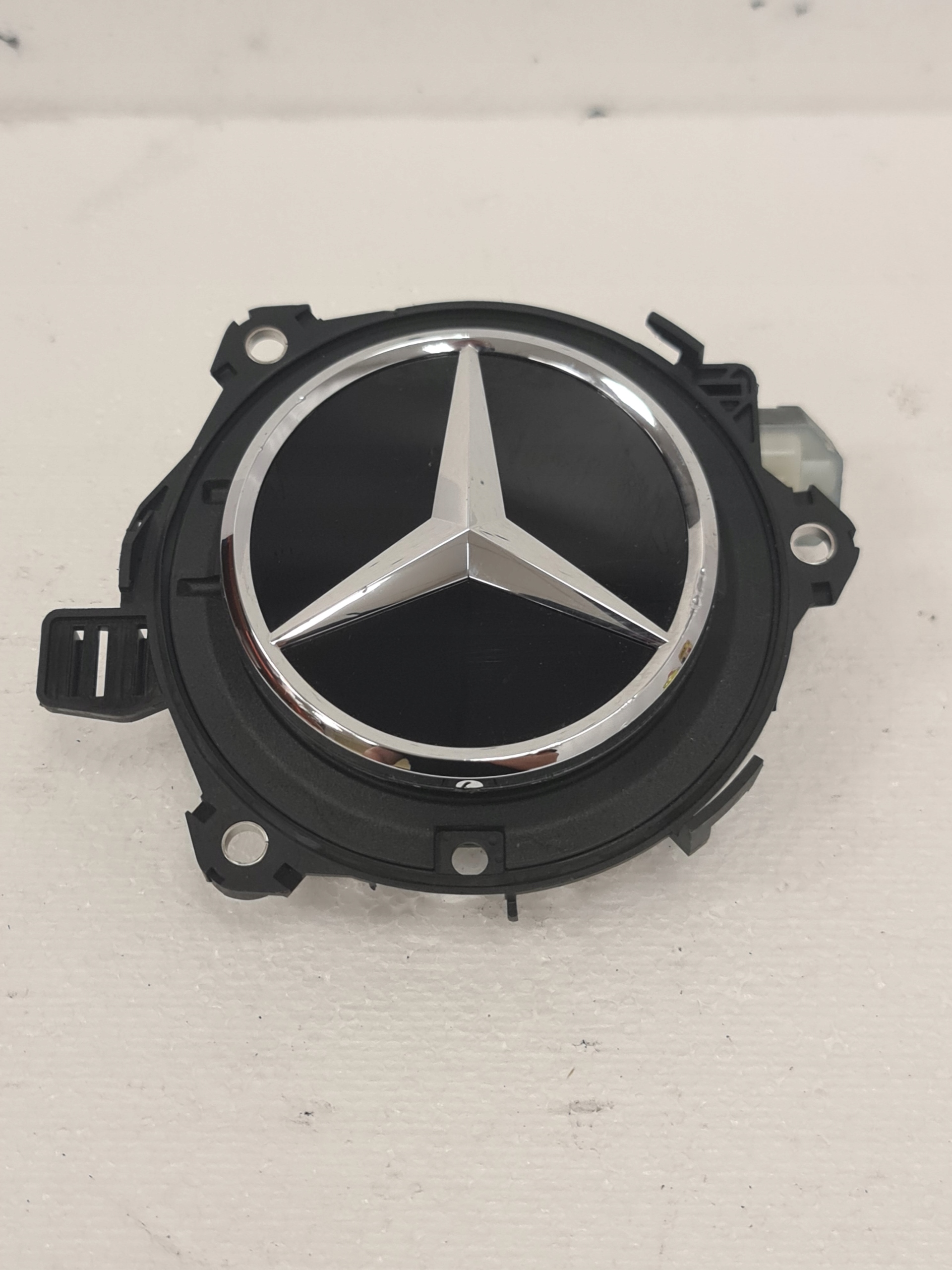 Zdjęcie produktu Klamka Otwieranie bagażnika Mercedes W167 W118 #FV