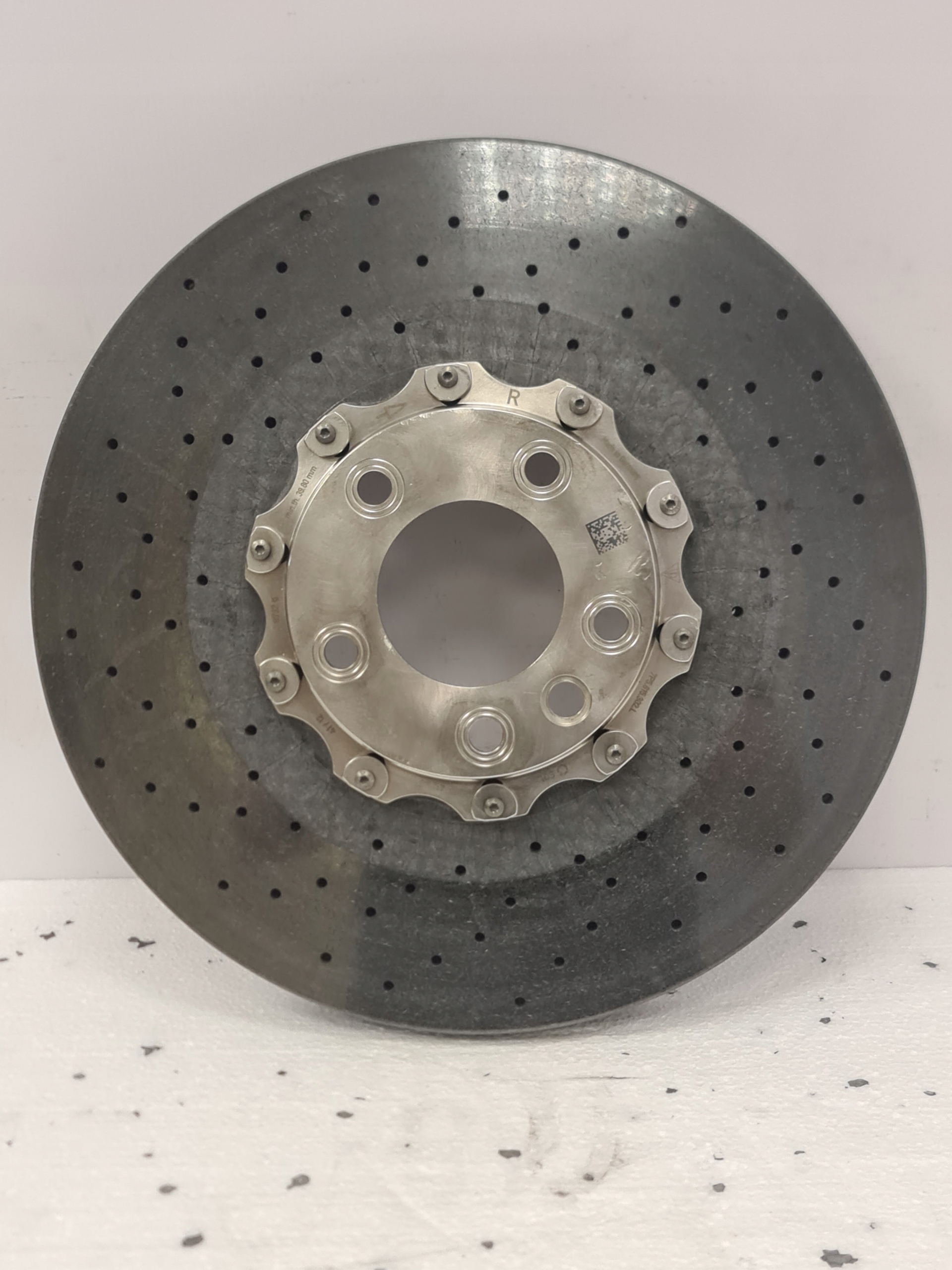 Zdjęcie produktu Tarcza CERAMICZNA Porsche Cayenne Prawy Przód 7P