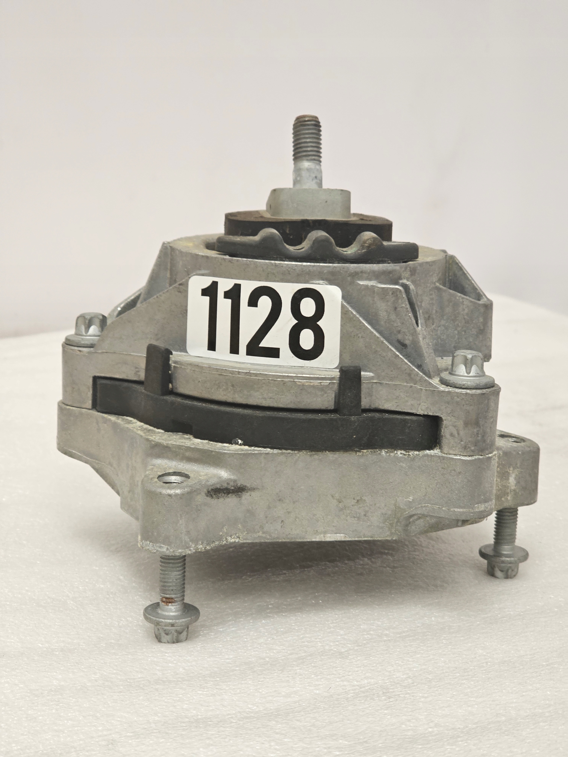 Zdjęcie produktu Poduszka silnika BMW F20 F22 F30 F21 F32 F36 6859414