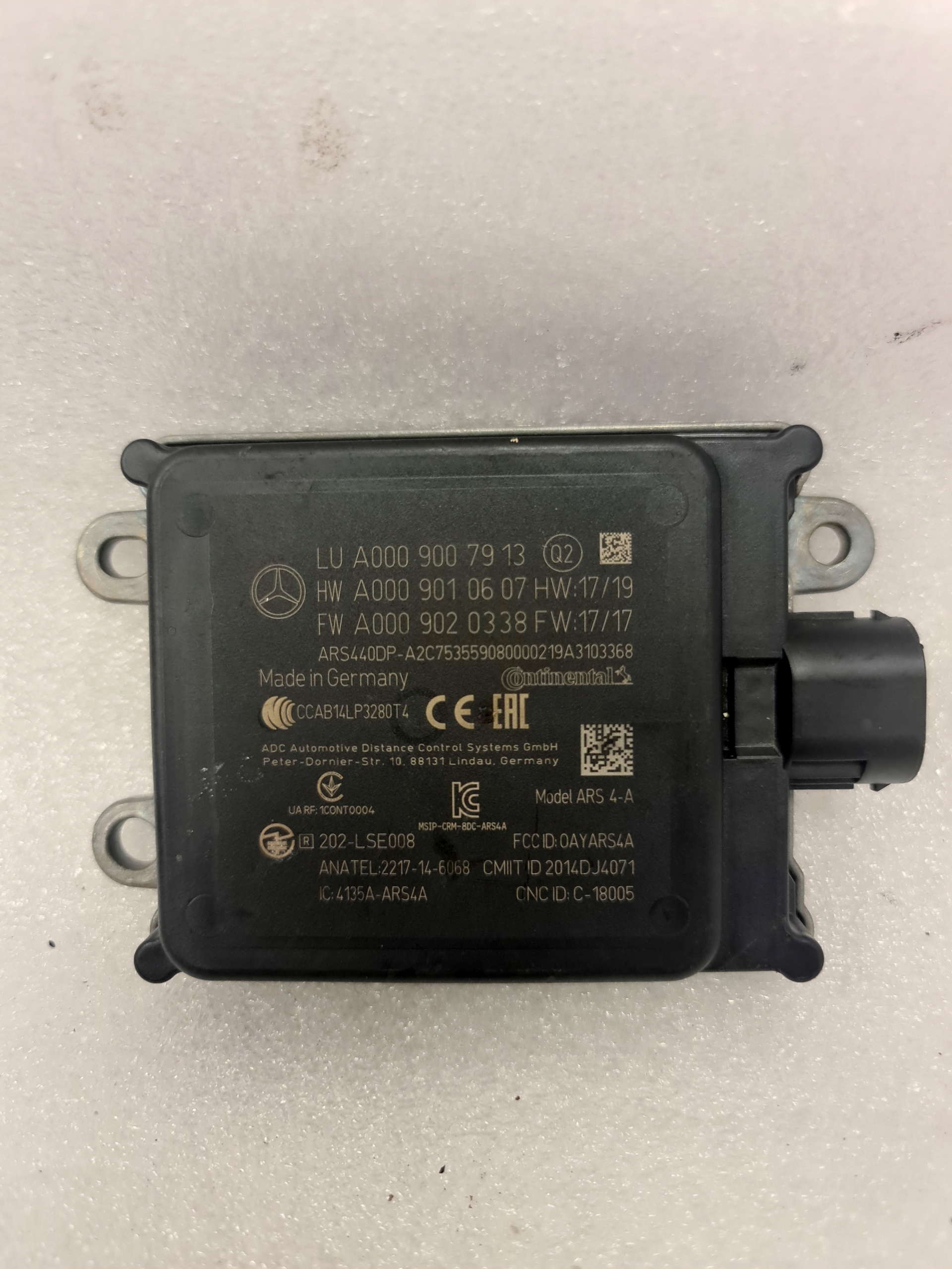 Zdjęcie produktu Radar Mercedes ACC A0009007913 Distronic W217 W253