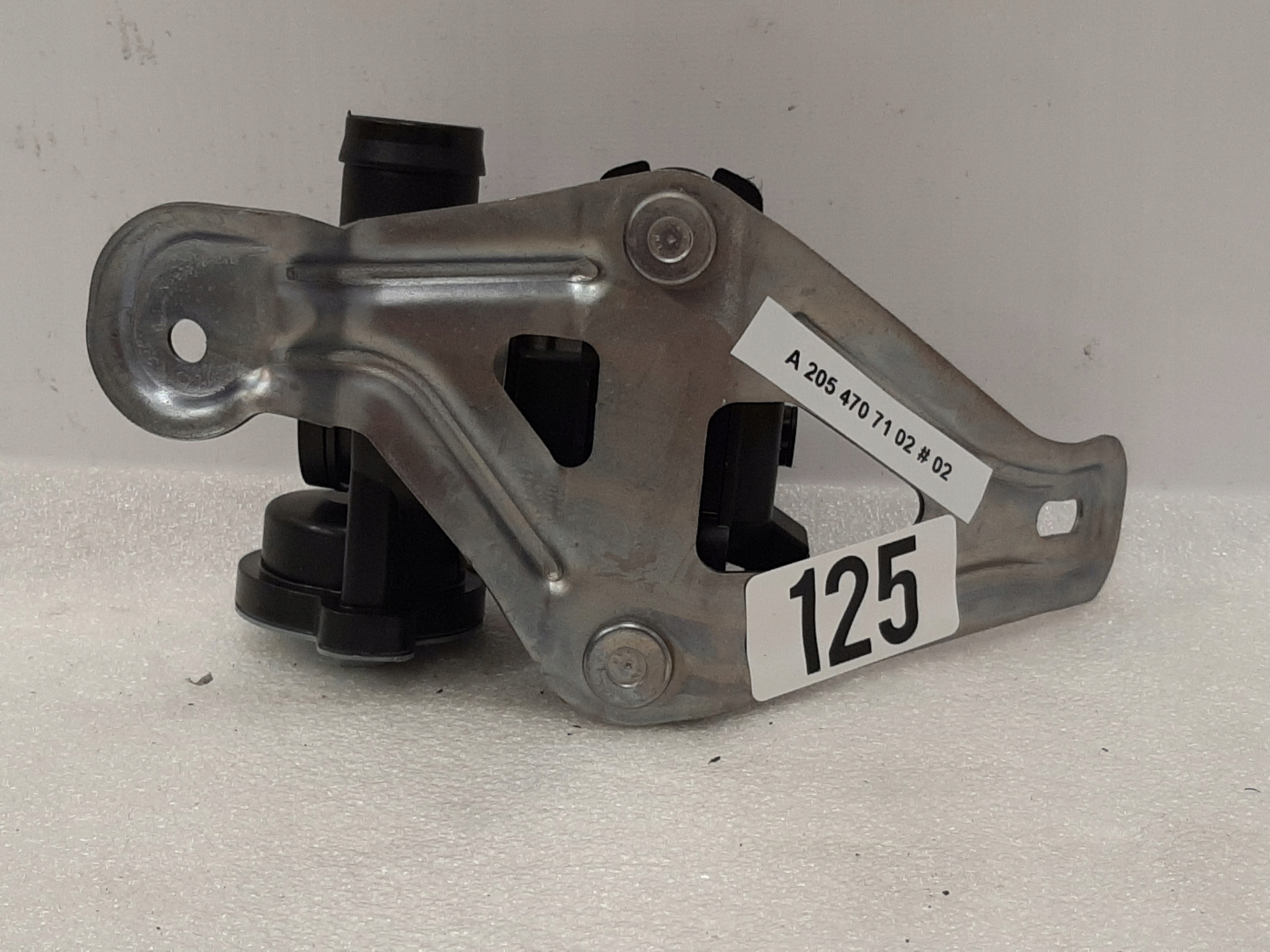 Zdjęcie produktu Pompa Zawór Paliwa Mercedes W205 W213 A2054707102