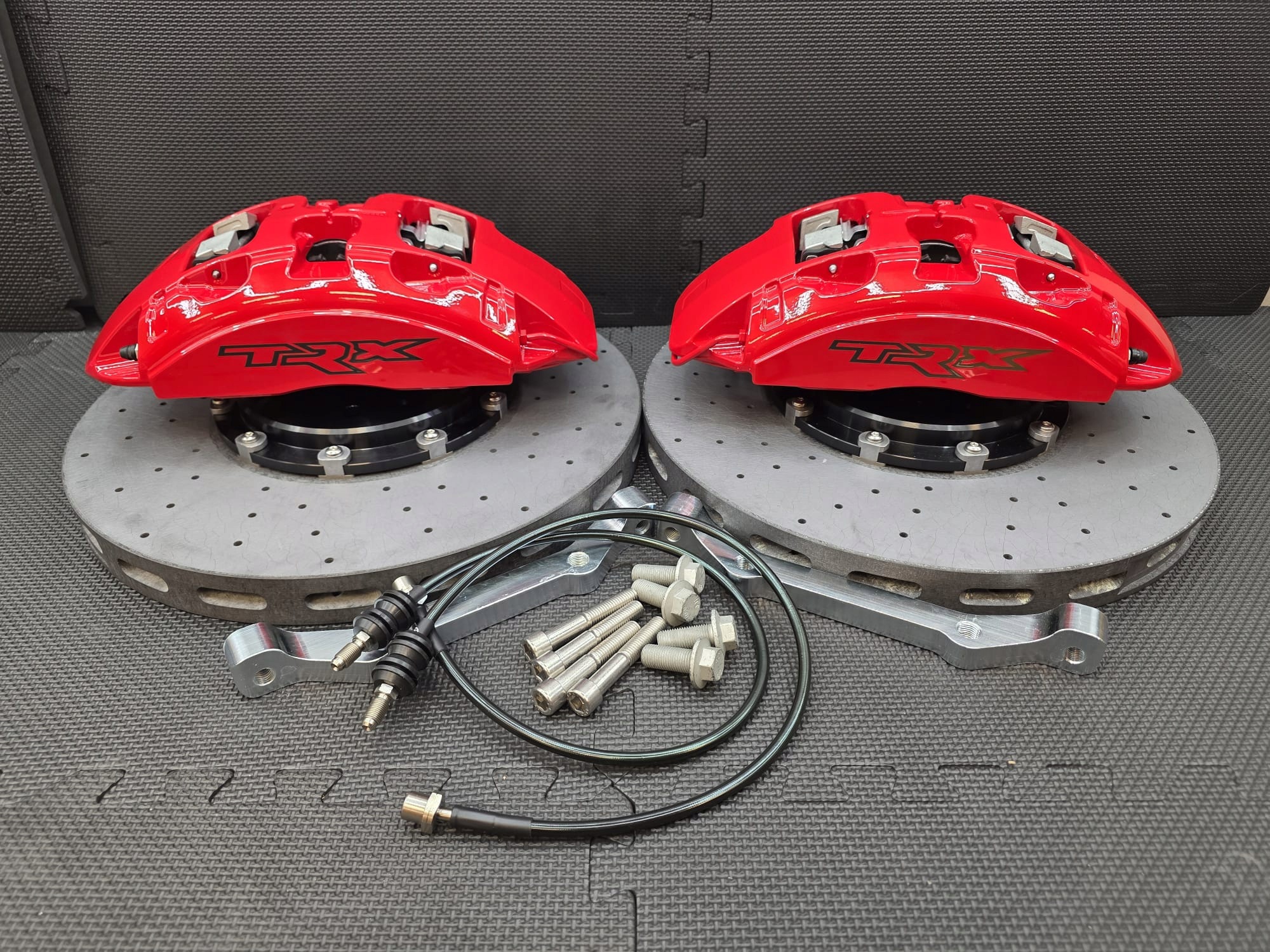 Zdjęcie produktu Tarcze Hamulcowe Ceramiczne DODGE RAM TRX Hamulce Zaciski Ceramika BigBrake