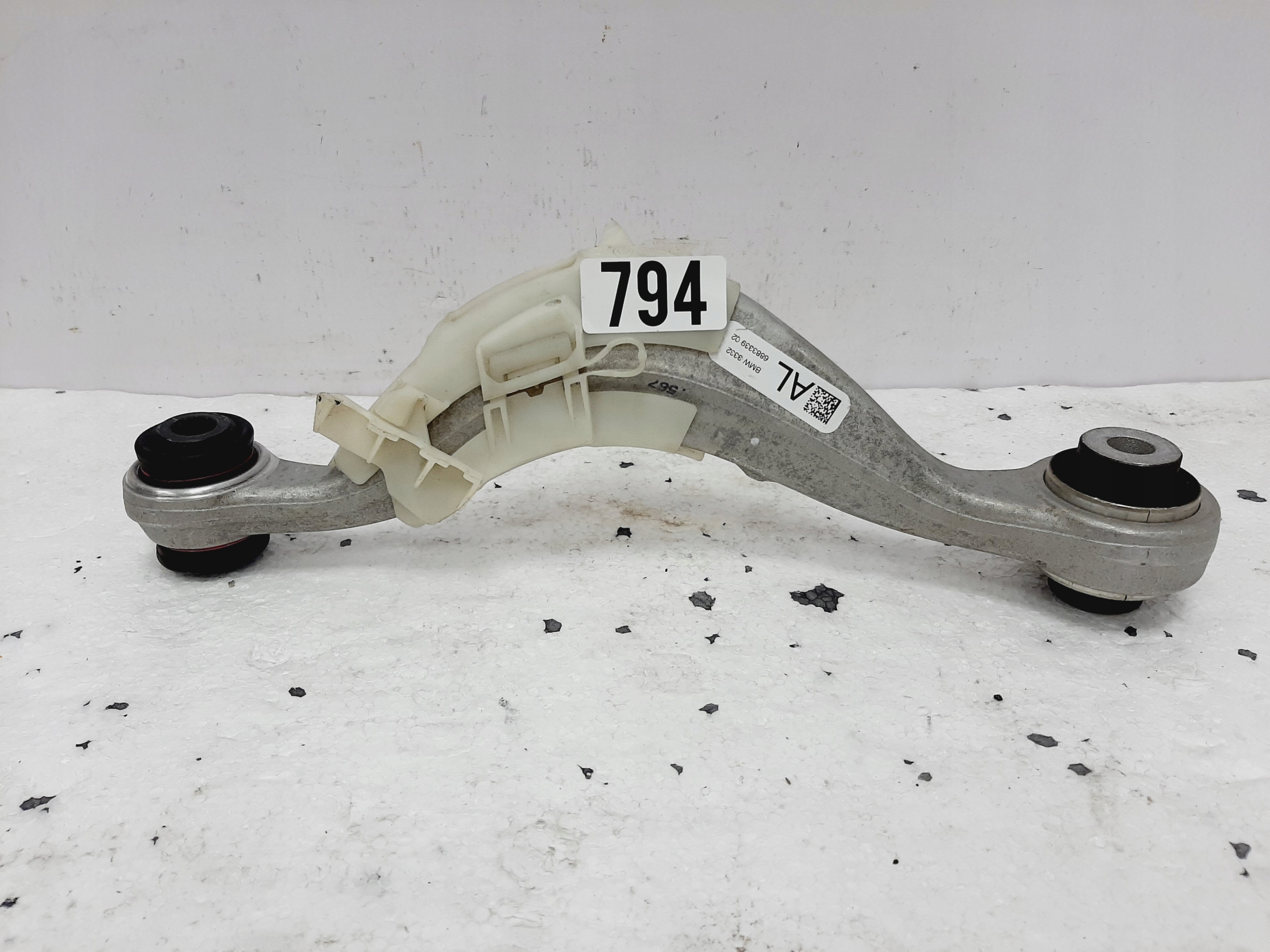 Zdjęcie produktu Wahacz Tył Lewy BMW M5 F90 M8 F91 F92 F93 G11 G12