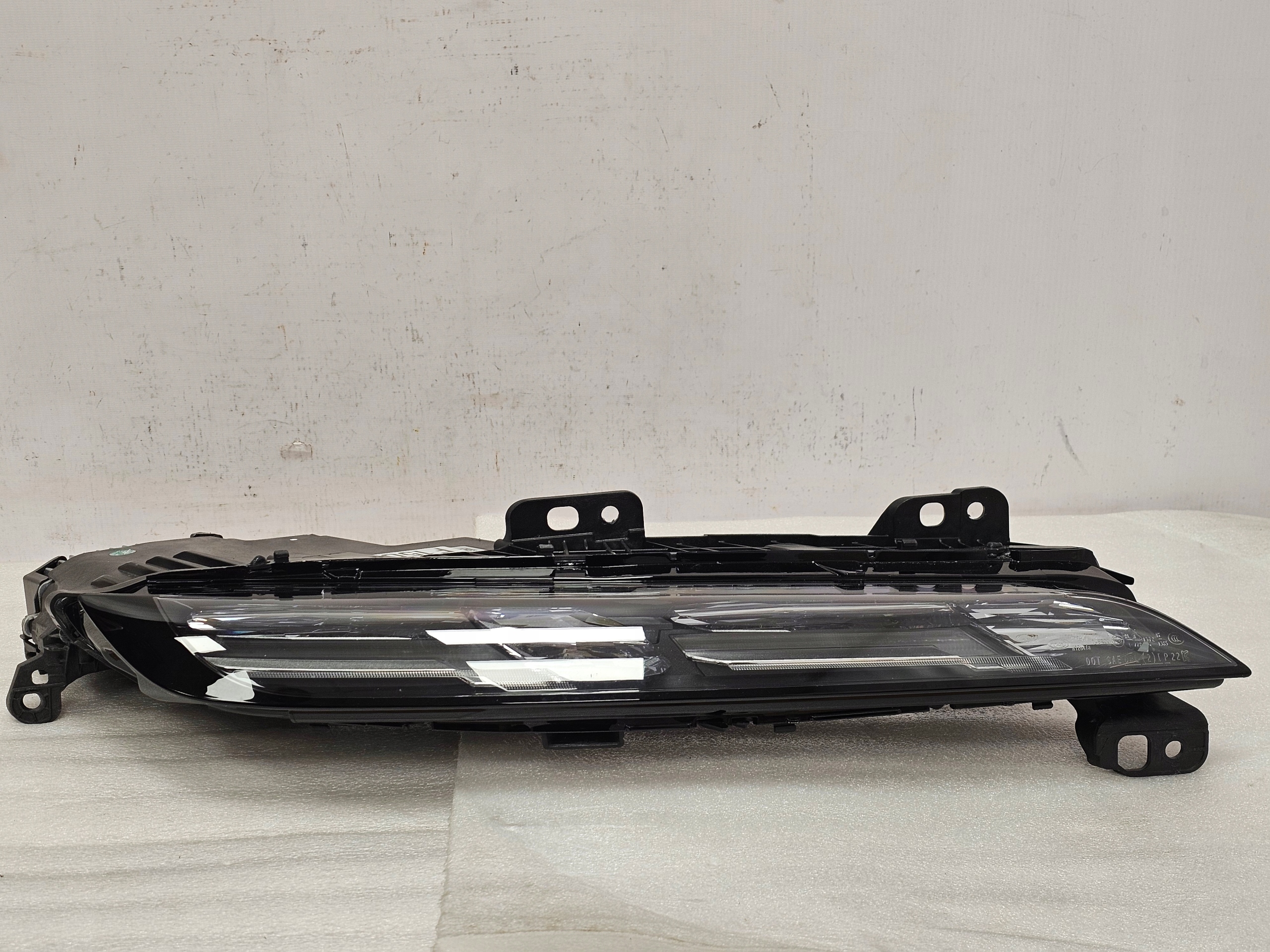 Zdjęcie produktu Lampa BMW 7 G70 Kryształ Crystal Swarovski Kryształ LED PRAWA