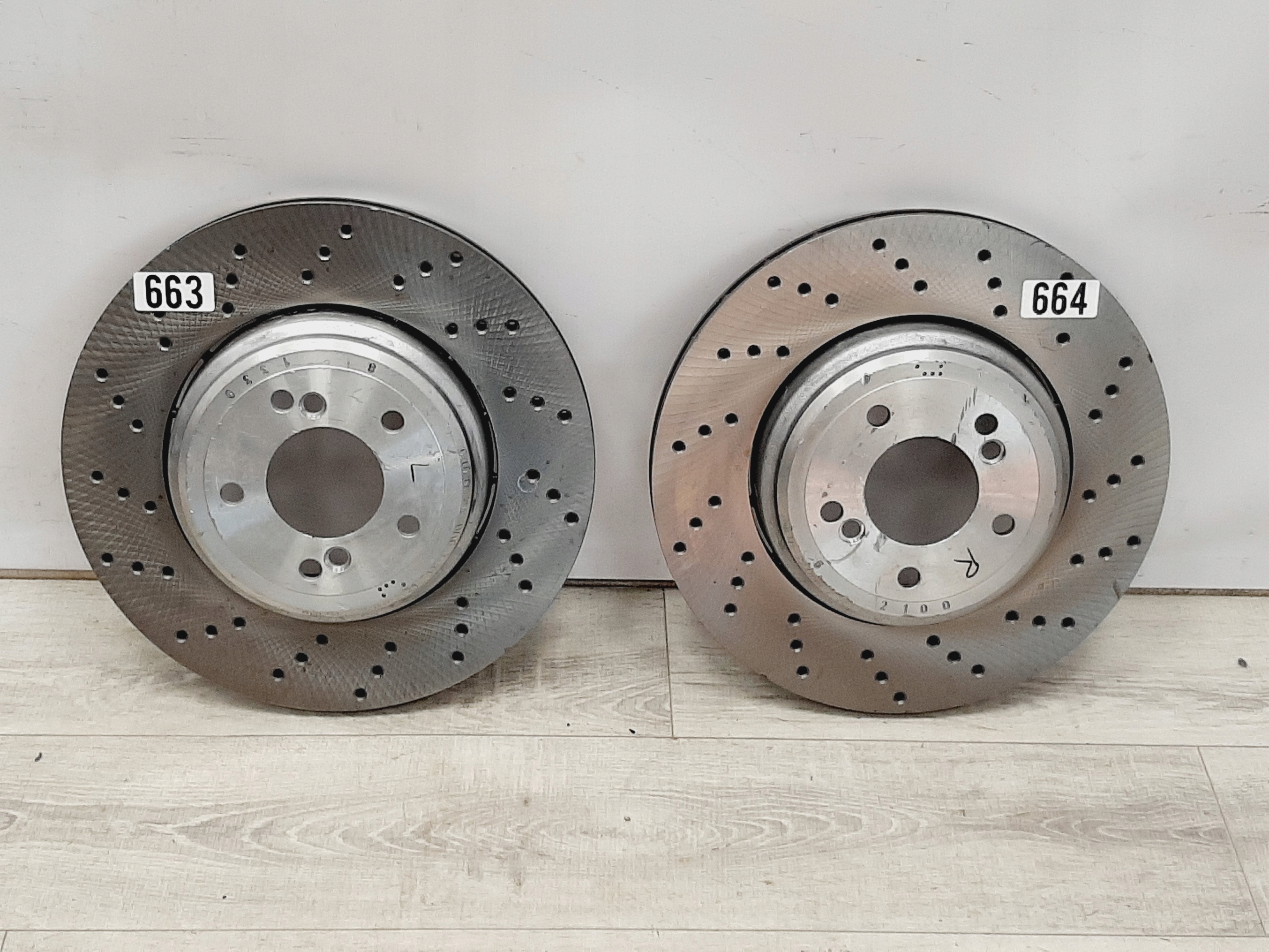Zdjęcie produktu Tarcze BMW M3 E90 E92 E93 TYŁ NOWE OEM! Komplet