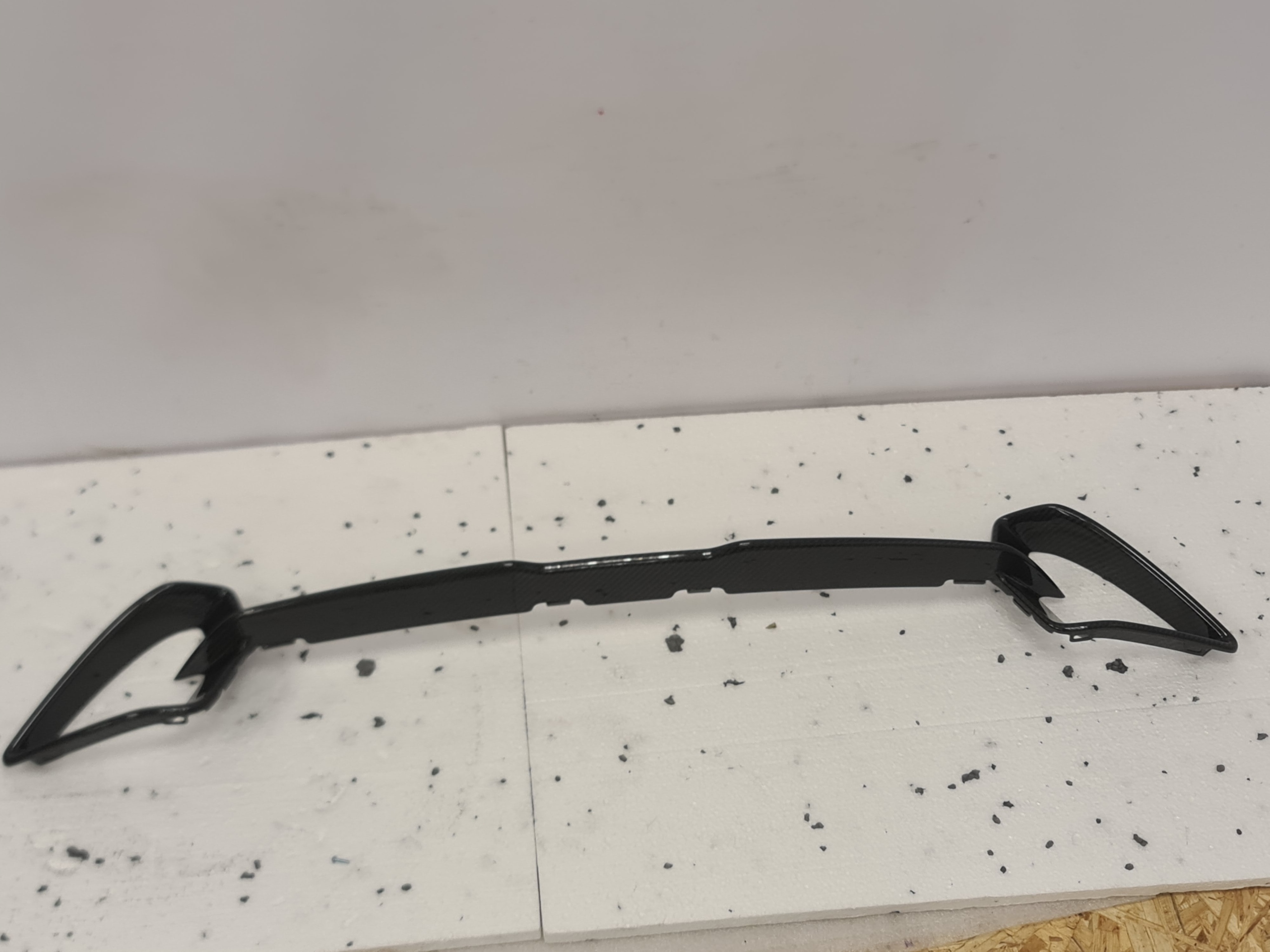 Zdjęcie produktu Listwa Zderzaka BMW G14 G15 G16 CARBON 8074800