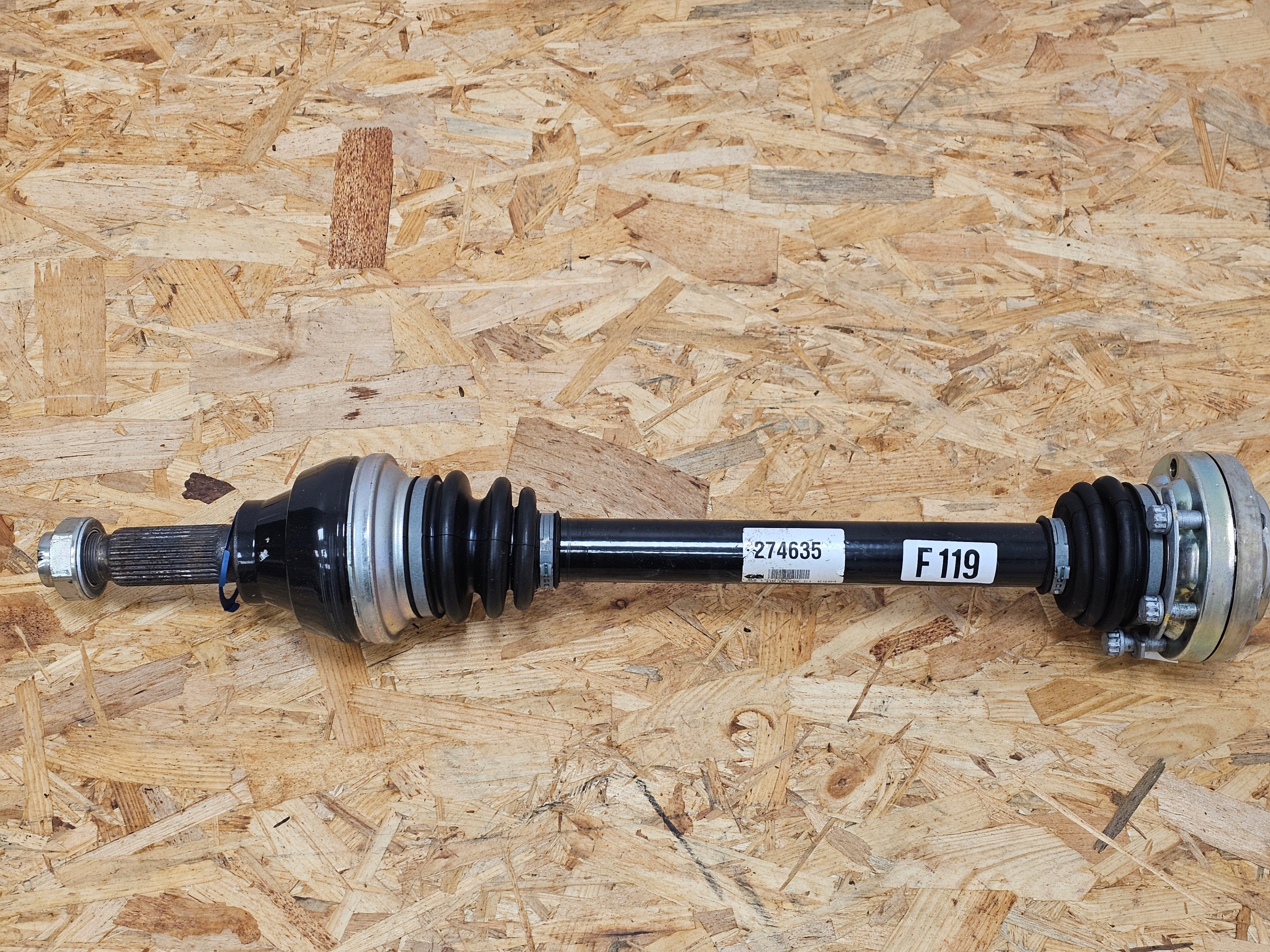 Zdjęcie produktu Półoś Axle Shaft FERRARI 812, F12, FF, GTC4 Lusso