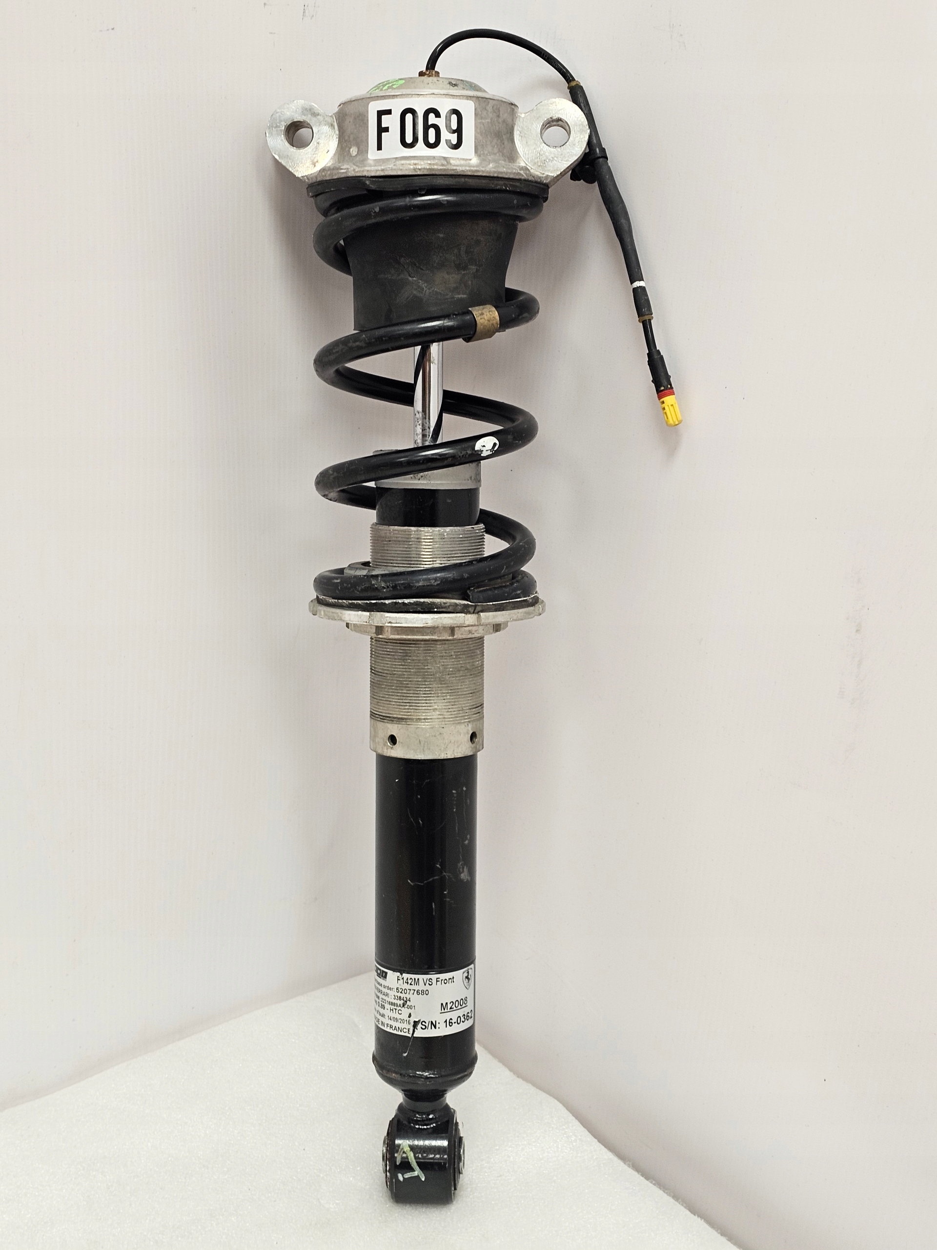 Amortyzator Shock Absorber Ferrari 488 Pista Przód Przedni