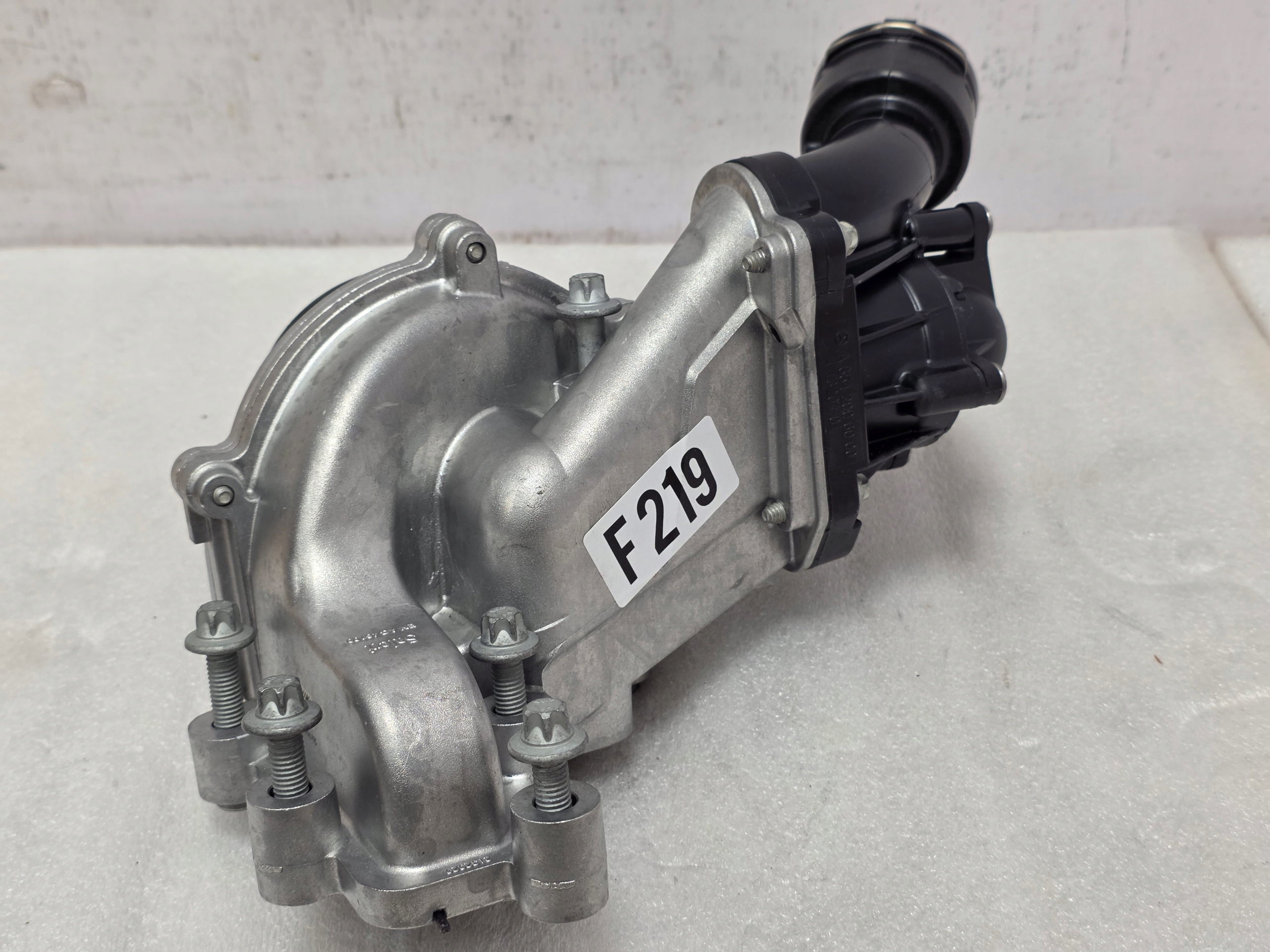 Pompa Wody Płynu Chłodniczego Mercedes OM654 A6542000600