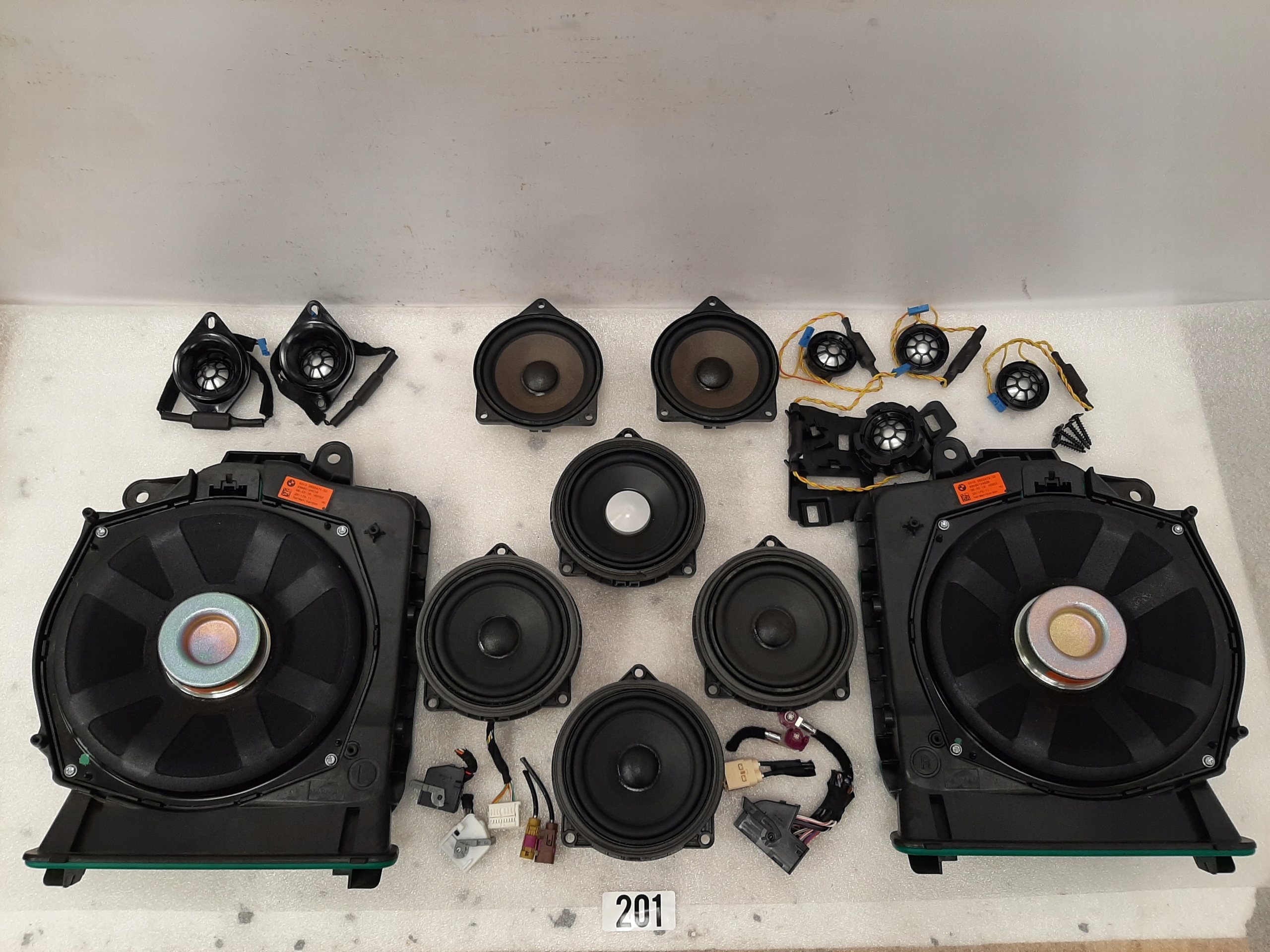 Zestaw Głośników do BMW G14 G15 G16 Harman Kardon - galeria