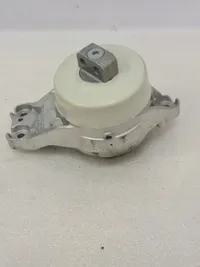 Poduszka silnika Mercedes W206 AMG C63 C43 - galeria