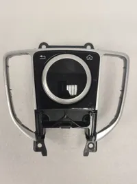 Comand Pokrętło Mercedes W205 9G Touchpad iDrive - galeria