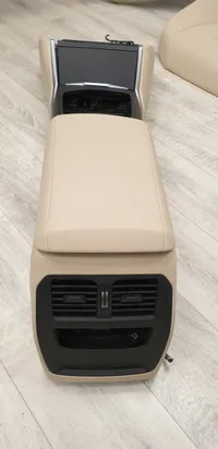 Wnętrze BMW G20 Fotele Canberra Beż Harman KCCY - galeria