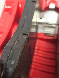 Zaciski Zacisk Ferrari SF90 Ceramika Przód Prawy Klocki NOWY - galeria