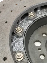 Tarcza CERAMICZNA BMW M5 F90 M8 Przód Prawa OEM - galeria