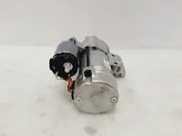 Rozrusznik BMW 5 G60 - Uszkodzona wtyczka - Nowy - galeria