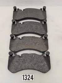 Klocki Mercedes W222 W217 AMG Stal Przód Przednie - galeria