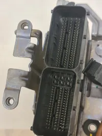 Sterownik Silnika ECU A1779008004 Nowy W205 C63 - galeria