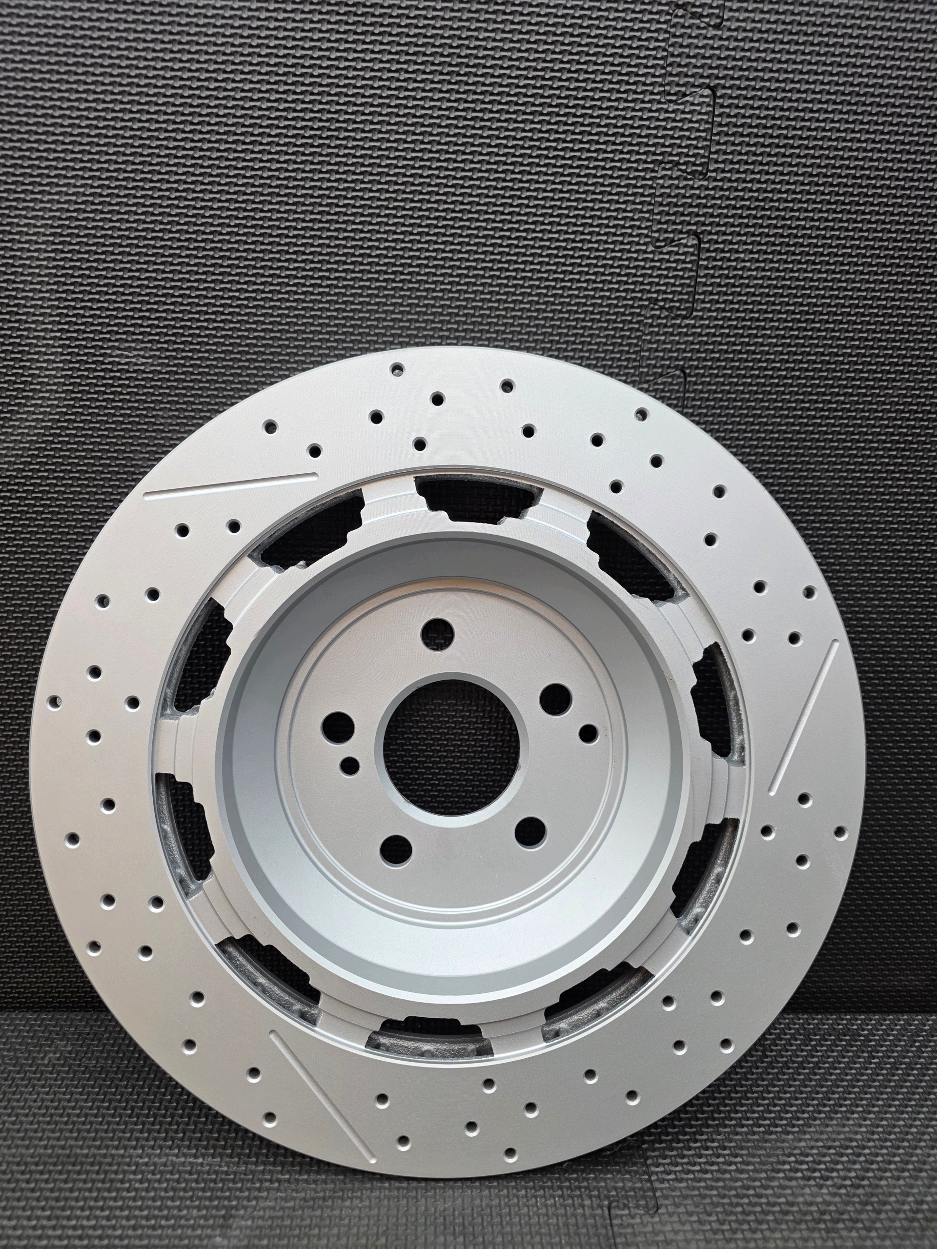 Tarcze Hamulcowe Mercedes AMG W222 W217 W213 W190 W290 KOMPLET NOWE - galeria