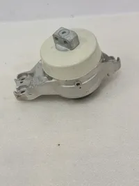 Poduszka silnika Mercedes W206 AMG C63 C43 - galeria