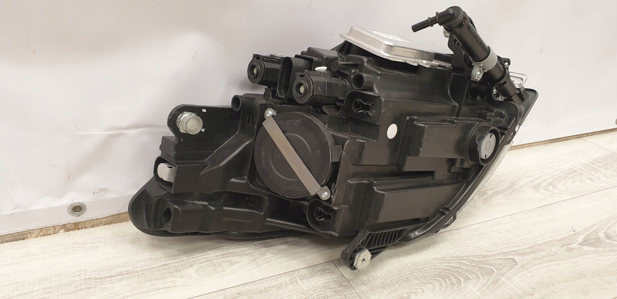Lampa Mercedes W197 SLS Bi Xenon Lewa Kompletna - galeria