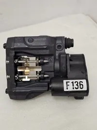 Zaciski Zacisk Elektryczny Dodatkowy Ręczny Ferrari Roma Portofino - galeria