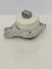 Poduszka silnika Mercedes W206 AMG C63 C43 - galeria