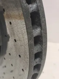 Tarcza CERAMICZNA Mercedes AMG Przód LEWA W213 - galeria