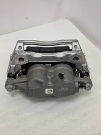 Zaciski Mercedes W206 W214 W254 330x32 PRZÓD - galeria