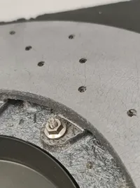 Tarcza CERAMICZNA BMW M5 F90 M8 Tył Prawa NOWA OEM - galeria