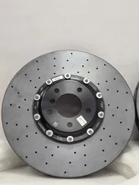 Tarcze Tarcza CERAMICZNE Lamborghini URUS Bentayga PRZÓD PARA - galeria