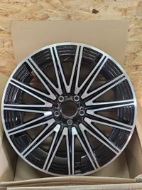 Felgi Mercedes AMG W447 V klasa 20" 8" ET48 Komplet Nowe A2474015200 - galeria